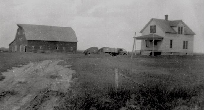 Minnesota Farm, 1920s